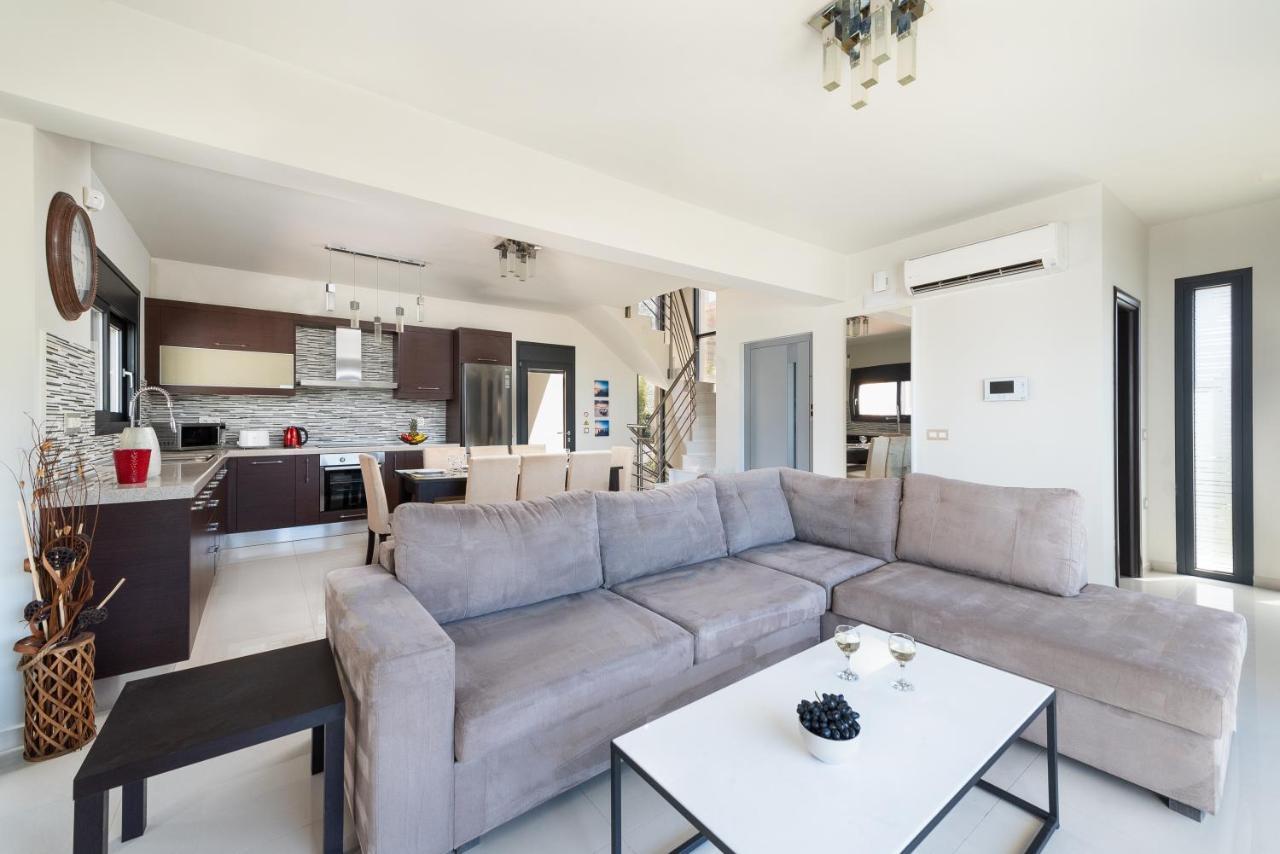 Ixia Breeze 3 Villa Ngoại thất bức ảnh